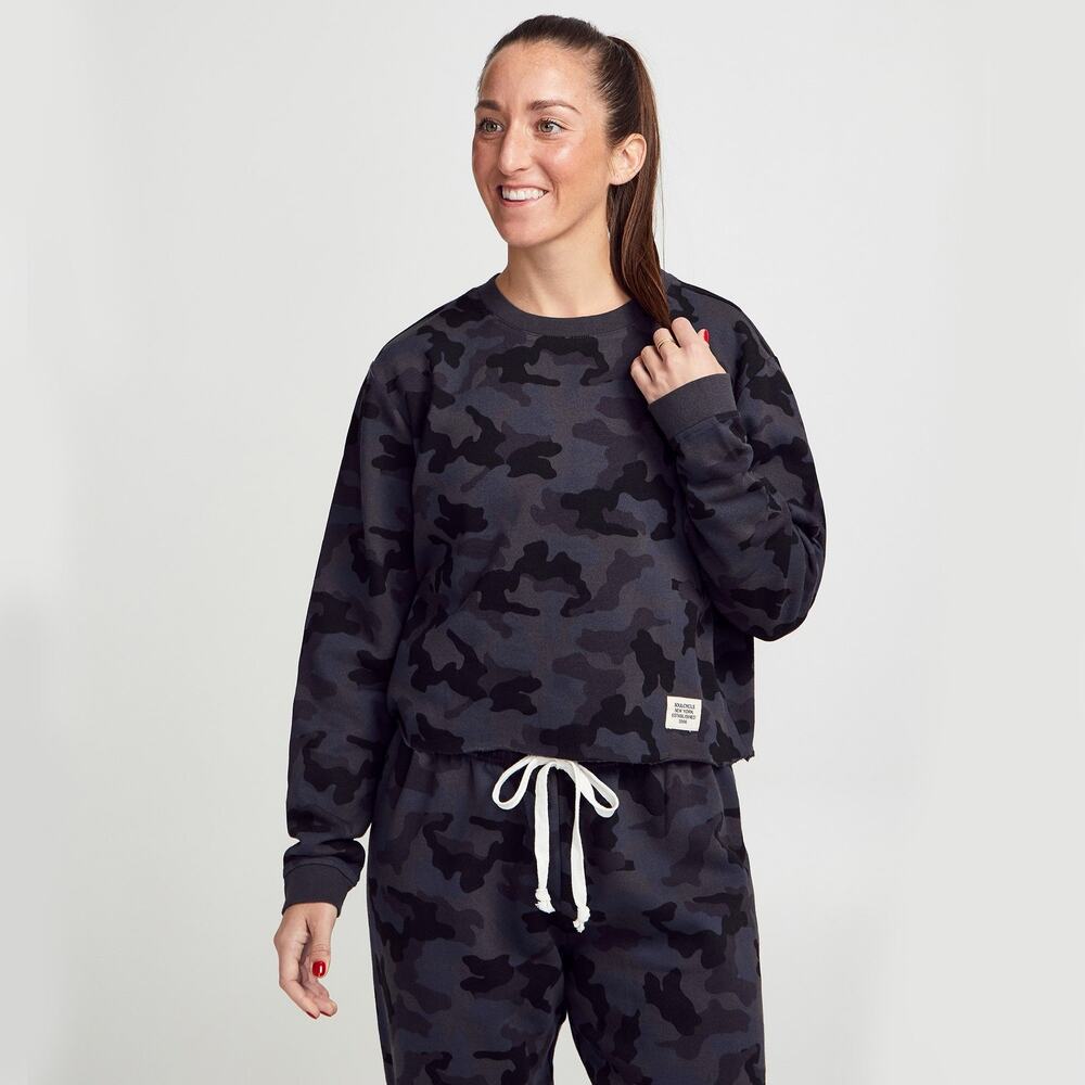 Soul by SoulCycle Casey Cropped Camo Sweatshirt - M
